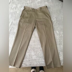 Haggar Men's Khaki Pants Size 36x31